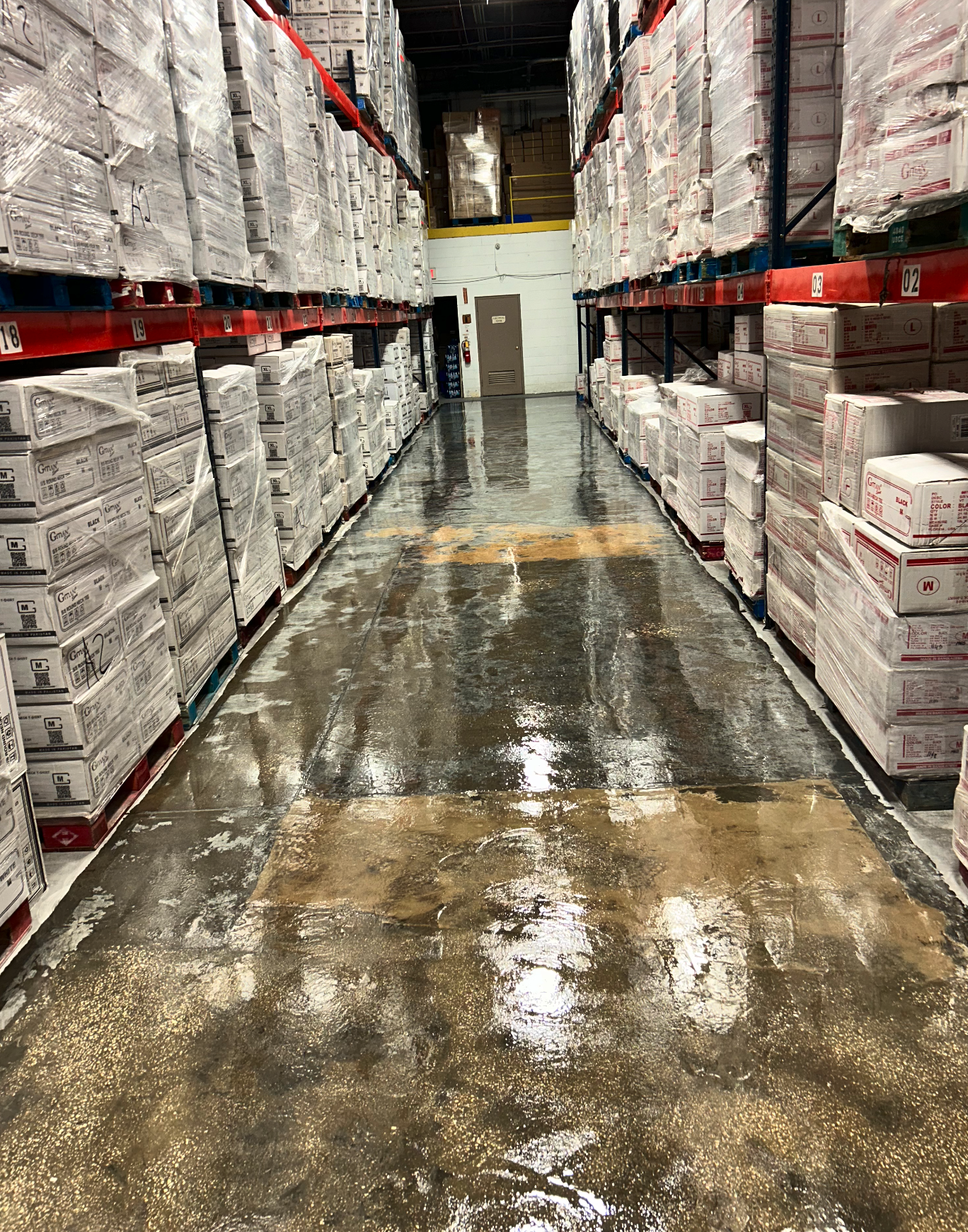 Commercial concrete grind and seal flooring for high-traffic spaces